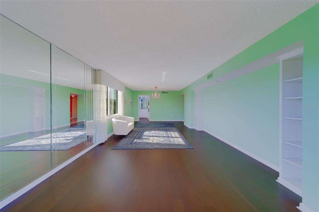 En Venta: $375,000 (2 camas, 2 baños, 1385 Pies cuadrados)