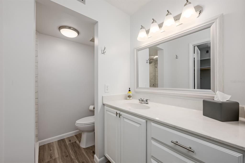 待售: $259,900 (2 贝兹, 2 浴室, 1400 平方英尺)