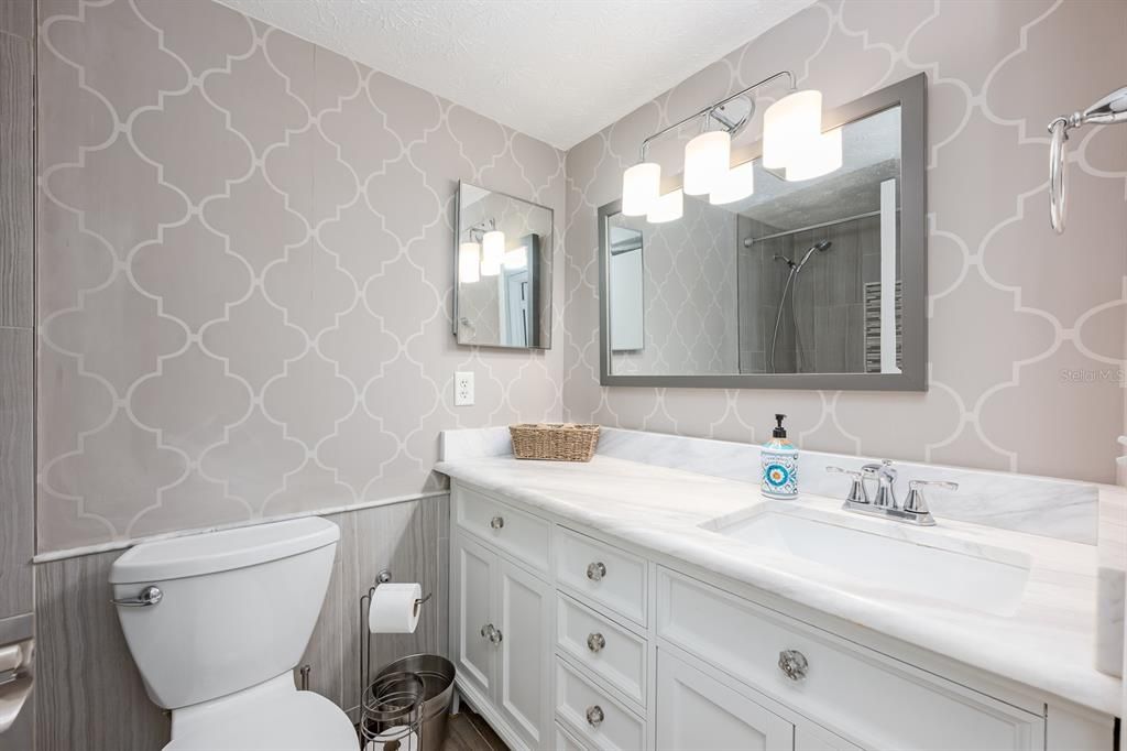 待售: $259,900 (2 贝兹, 2 浴室, 1400 平方英尺)