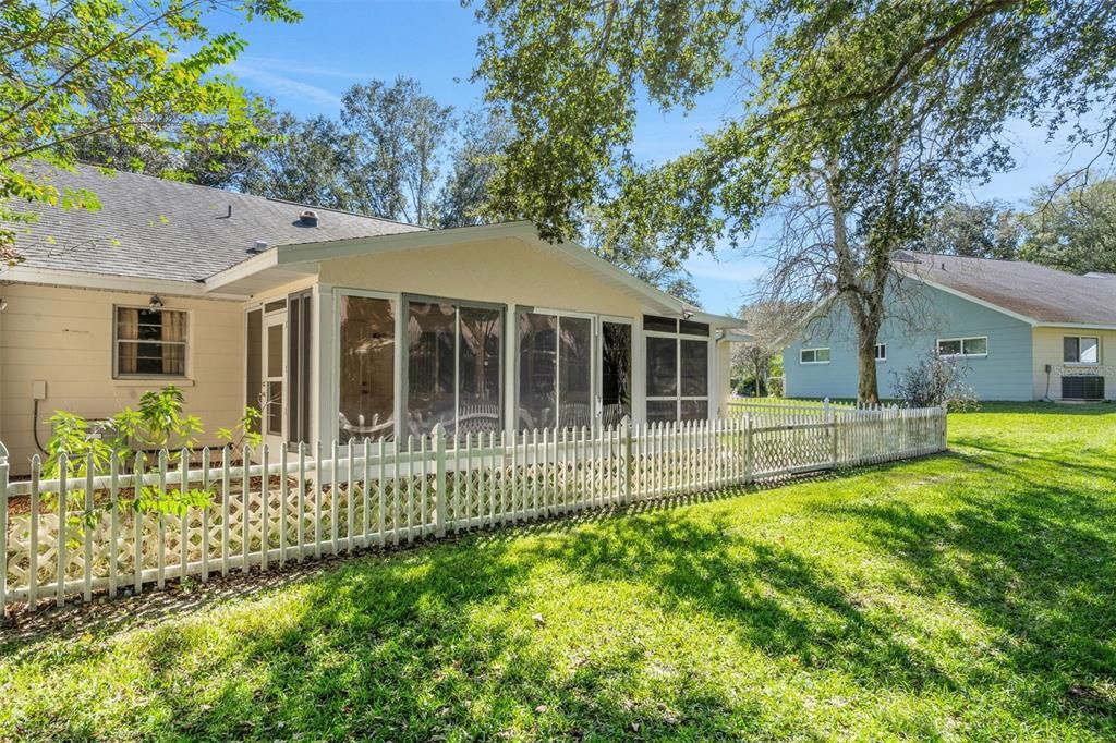 待售: $140,000 (2 贝兹, 2 浴室, 1369 平方英尺)