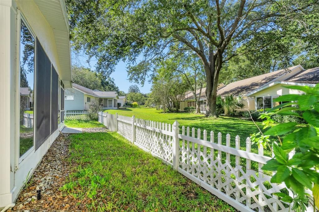 待售: $140,000 (2 贝兹, 2 浴室, 1369 平方英尺)