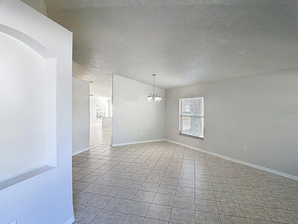 Active With Contract: $362,500 (4 beds, 2 baths, 1936 Square Feet)