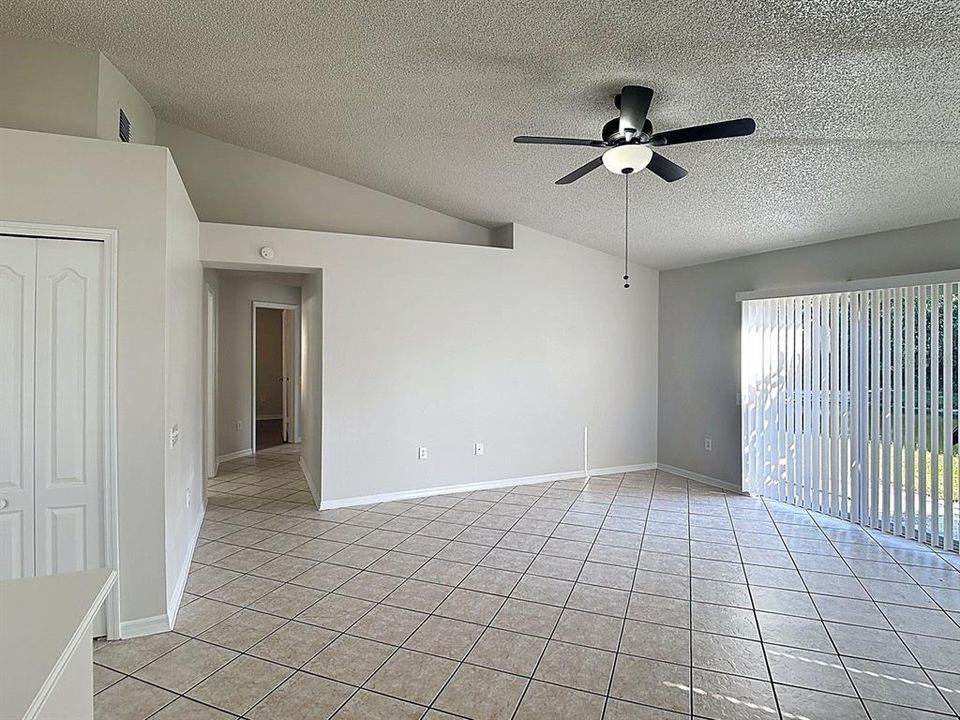 Active With Contract: $362,500 (4 beds, 2 baths, 1936 Square Feet)