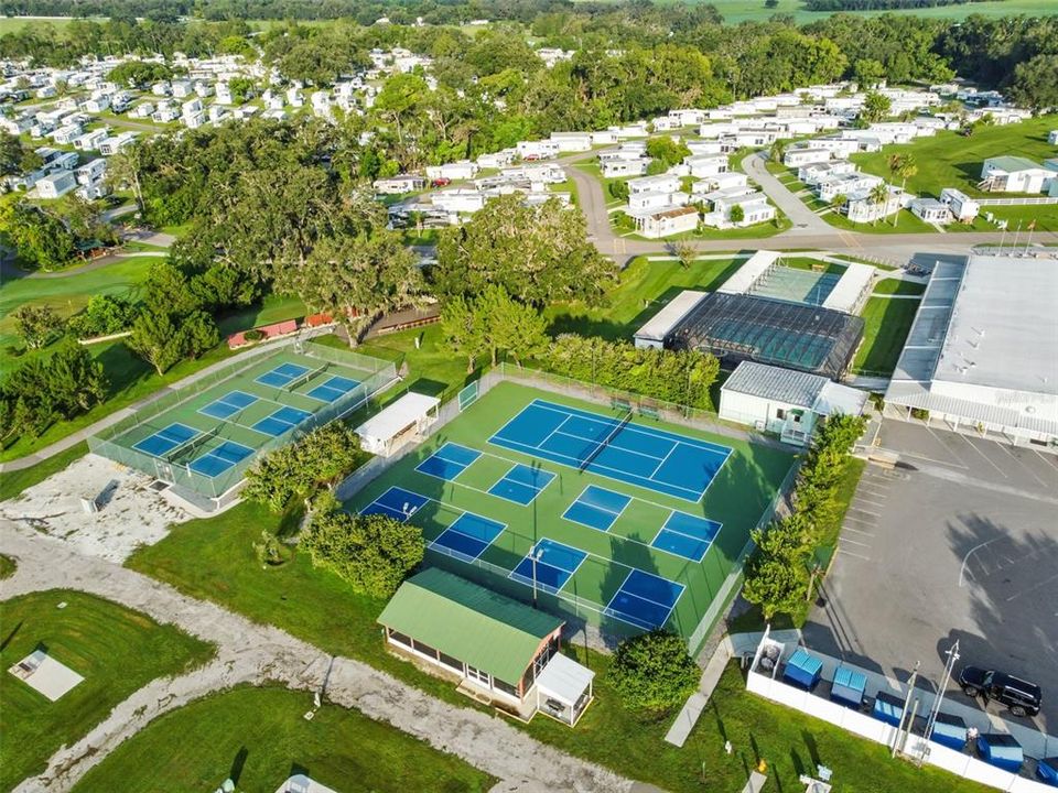 待售: $195,000 (2 贝兹, 2 浴室, 960 平方英尺)