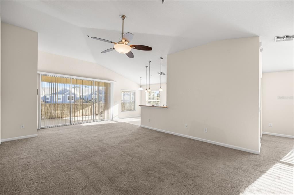 For Sale: $205,000 (2 beds, 2 baths, 1827 Square Feet)