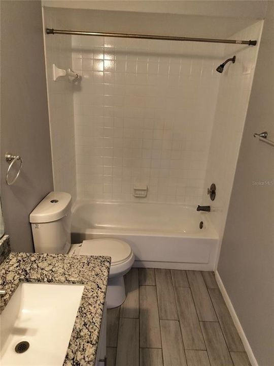 For Rent: $1,600 (2 beds, 2 baths, 1250 Square Feet)