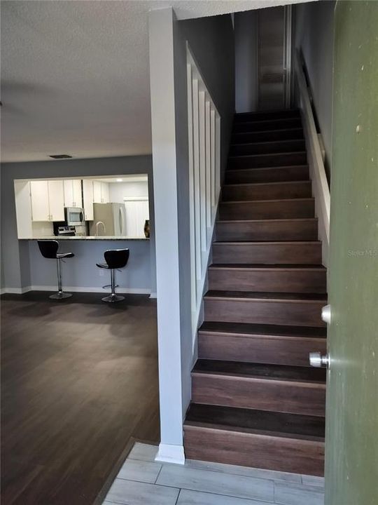 For Rent: $1,600 (2 beds, 2 baths, 1250 Square Feet)