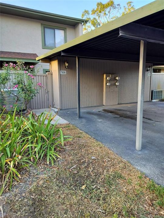 For Rent: $1,600 (2 beds, 2 baths, 1250 Square Feet)