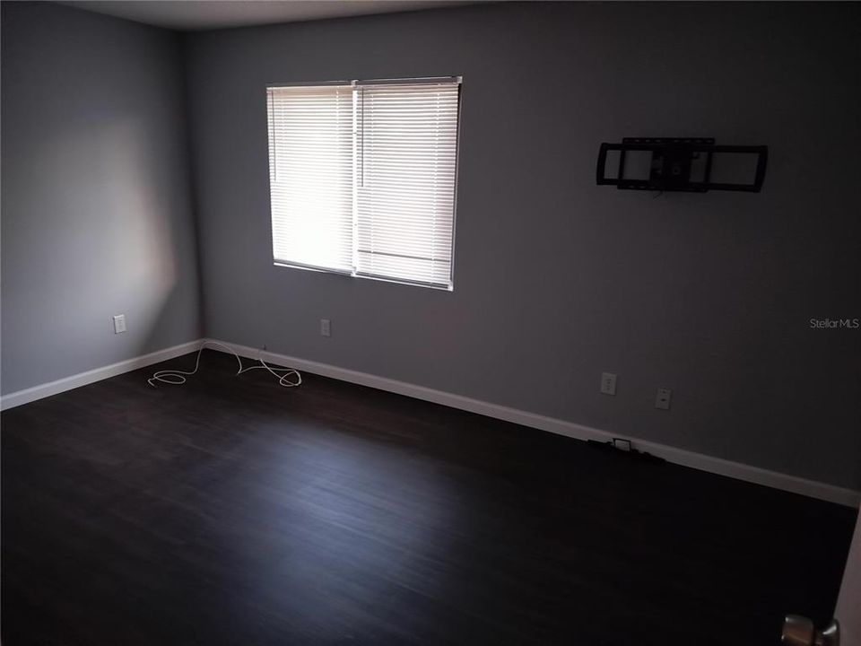 For Rent: $1,600 (2 beds, 2 baths, 1250 Square Feet)