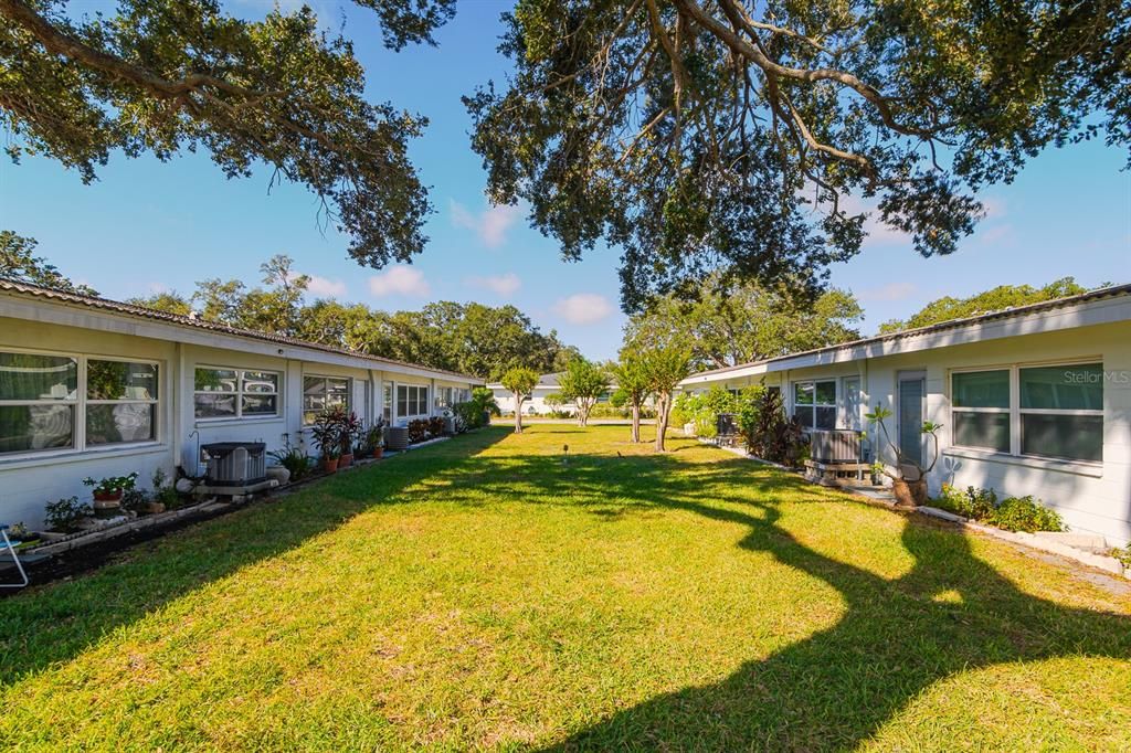 For Sale: $149,500 (2 beds, 2 baths, 1180 Square Feet)