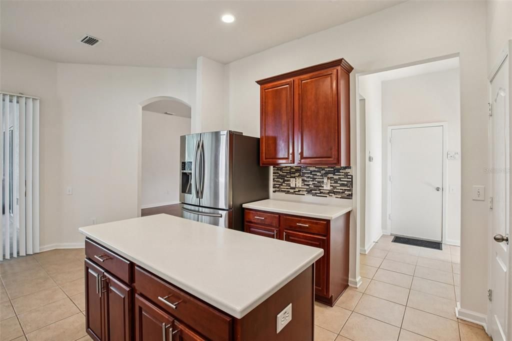 For Sale: $494,900 (4 beds, 3 baths, 2595 Square Feet)