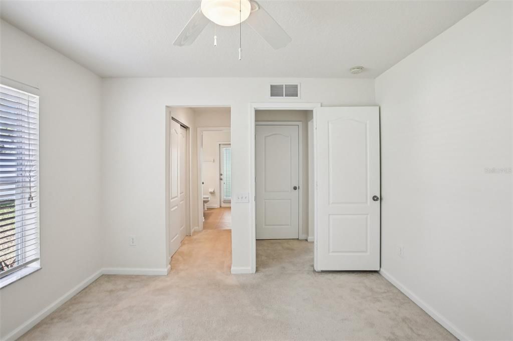 For Sale: $494,900 (4 beds, 3 baths, 2595 Square Feet)