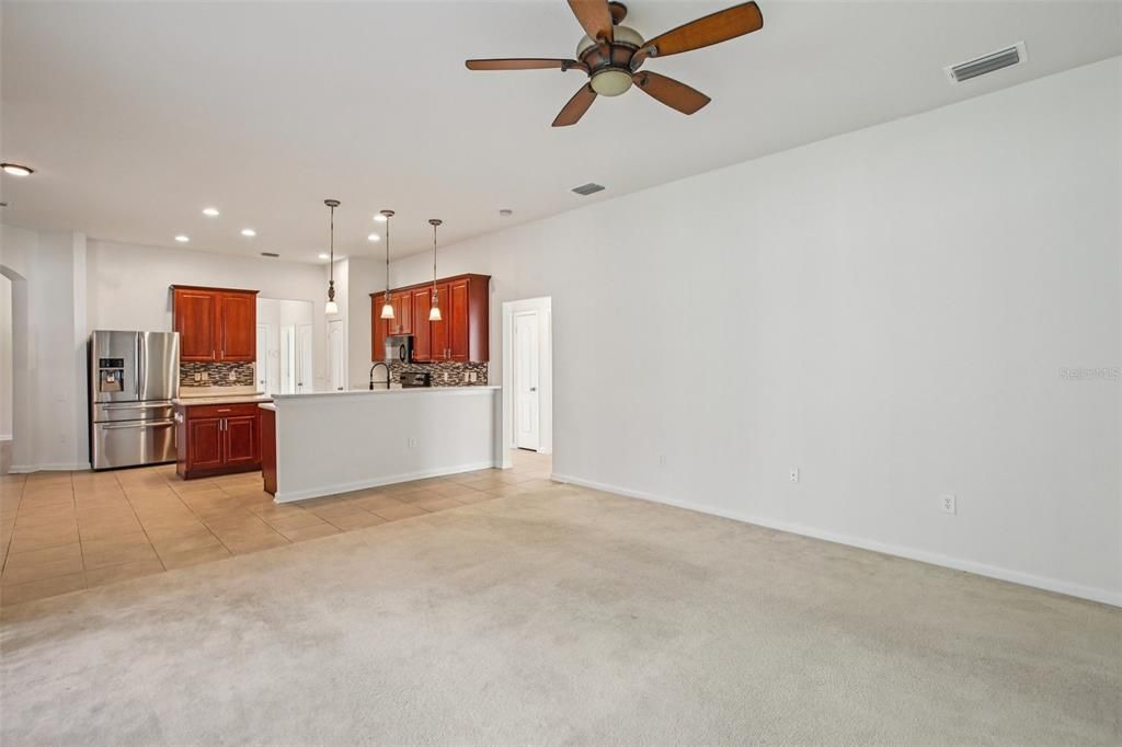 For Sale: $494,900 (4 beds, 3 baths, 2595 Square Feet)