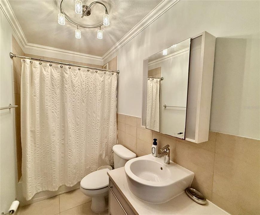 В аренду: $3,500 (3 спален, 2 ванн, 1701 Квадратных фут)