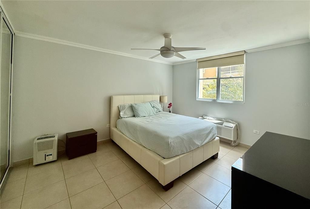 В аренду: $3,500 (3 спален, 2 ванн, 1701 Квадратных фут)