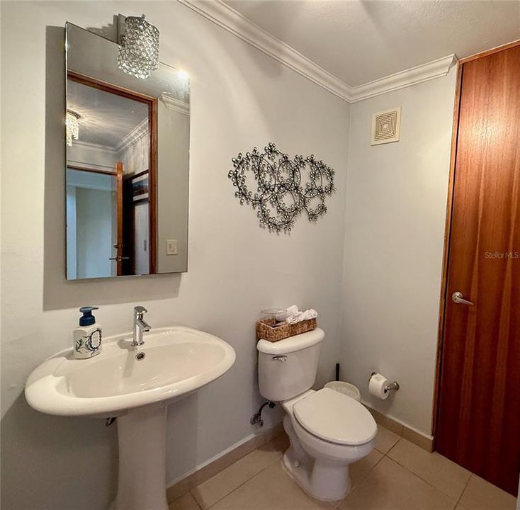 В аренду: $3,500 (3 спален, 2 ванн, 1701 Квадратных фут)