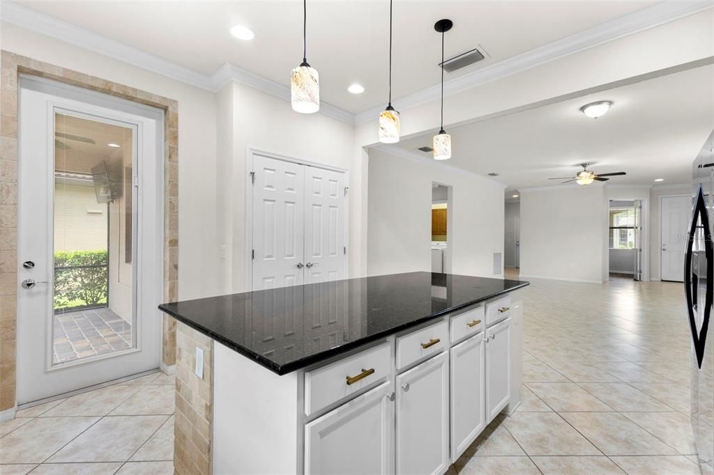 En Renta: $2,600 (2 camas, 2 baños, 1437 Pies cuadrados)