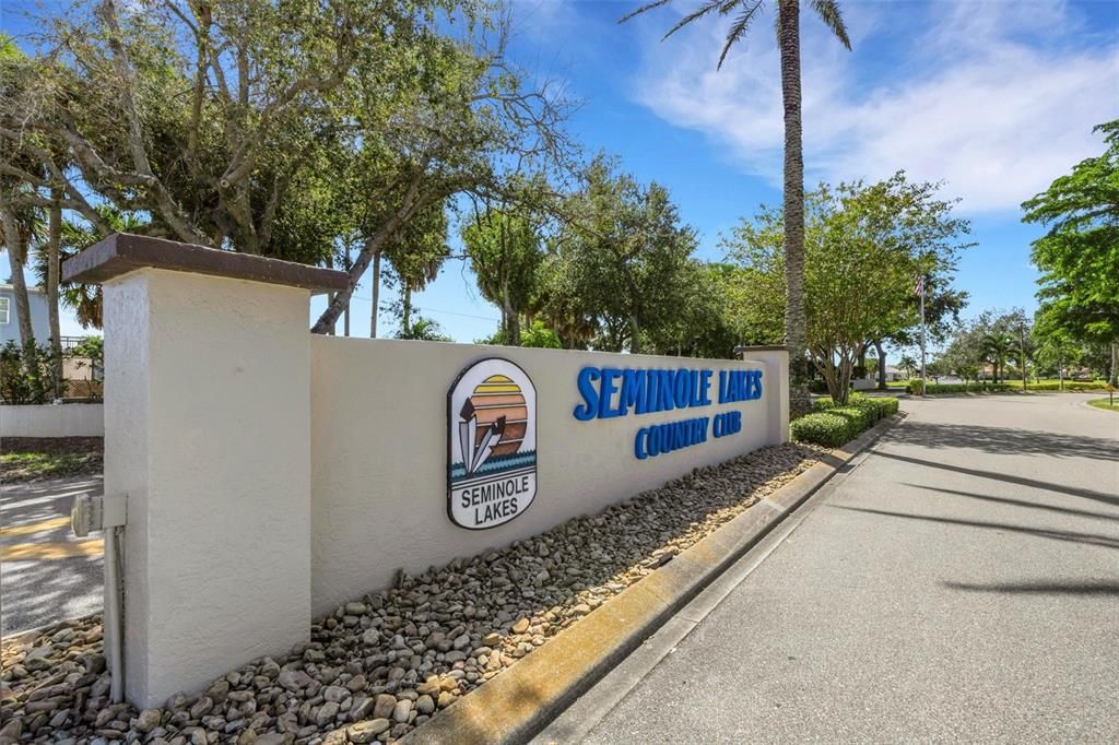 На продажу: $295,000 (2 спален, 2 ванн, 1405 Квадратных фут)