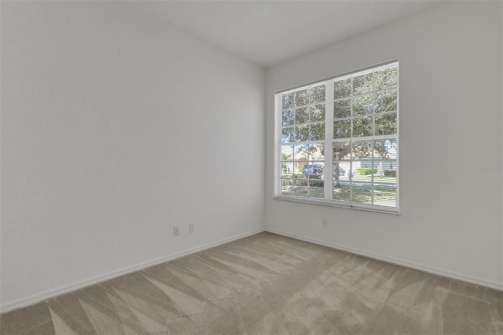 На продажу: $295,000 (2 спален, 2 ванн, 1405 Квадратных фут)