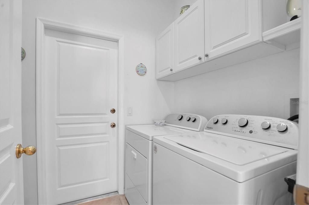 На продажу: $530,000 (3 спален, 2 ванн, 2044 Квадратных фут)