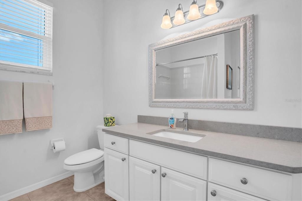 На продажу: $530,000 (3 спален, 2 ванн, 2044 Квадратных фут)