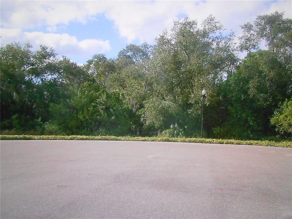 待售: $276,000 (2 贝兹, 2 浴室, 1393 平方英尺)