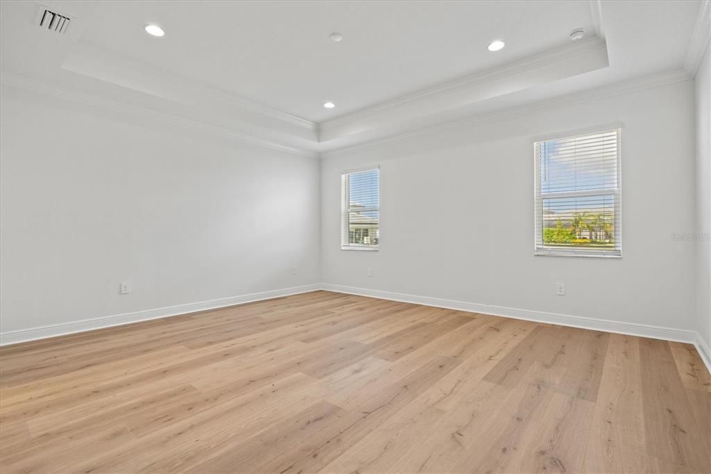 En Venta: $1,099,900 (5 camas, 4 baños, 3759 Pies cuadrados)