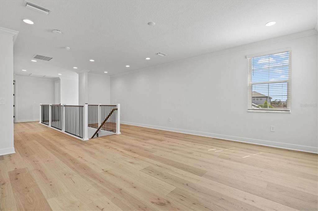 En Venta: $1,099,900 (5 camas, 4 baños, 3759 Pies cuadrados)