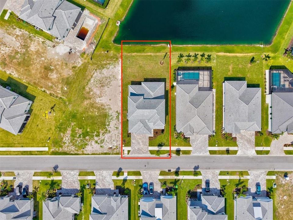 En Venta: $1,099,900 (5 camas, 4 baños, 3759 Pies cuadrados)