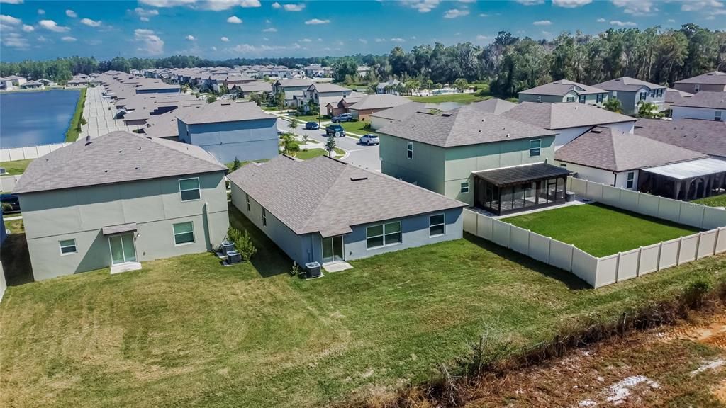 For Sale: $324,500 (4 beds, 2 baths, 1918 Square Feet)