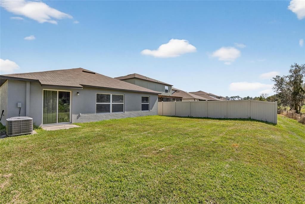 For Sale: $324,500 (4 beds, 2 baths, 1918 Square Feet)