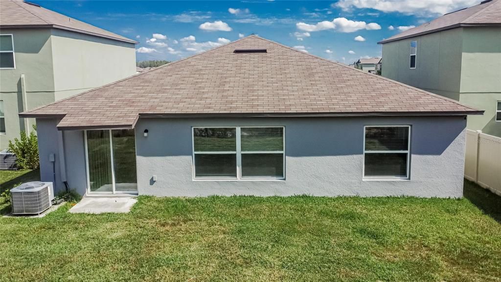 For Sale: $324,500 (4 beds, 2 baths, 1918 Square Feet)