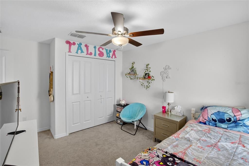 For Sale: $324,500 (4 beds, 2 baths, 1918 Square Feet)