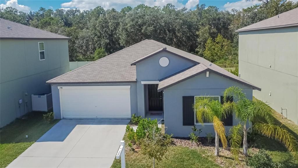 For Sale: $324,500 (4 beds, 2 baths, 1918 Square Feet)