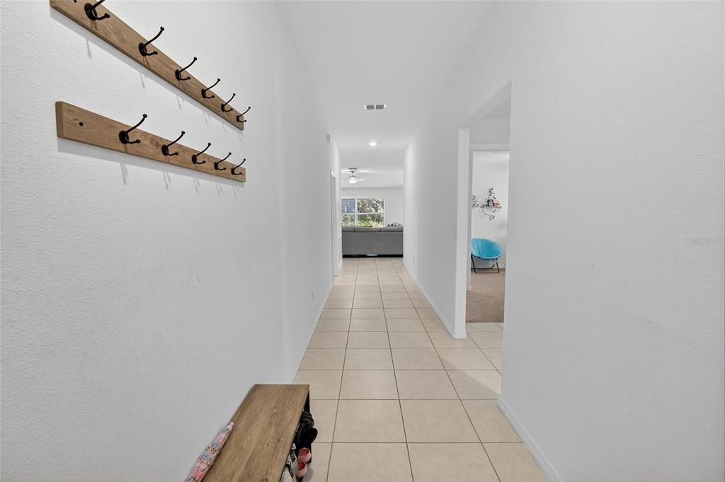 For Sale: $324,500 (4 beds, 2 baths, 1918 Square Feet)