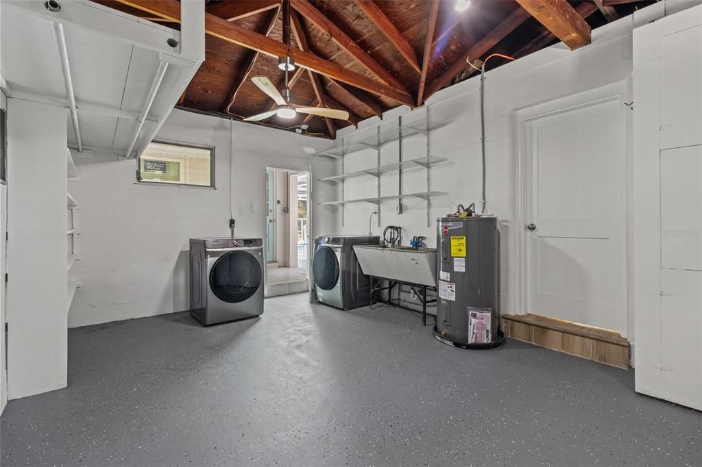 На продажу: $650,000 (3 спален, 2 ванн, 1482 Квадратных фут)