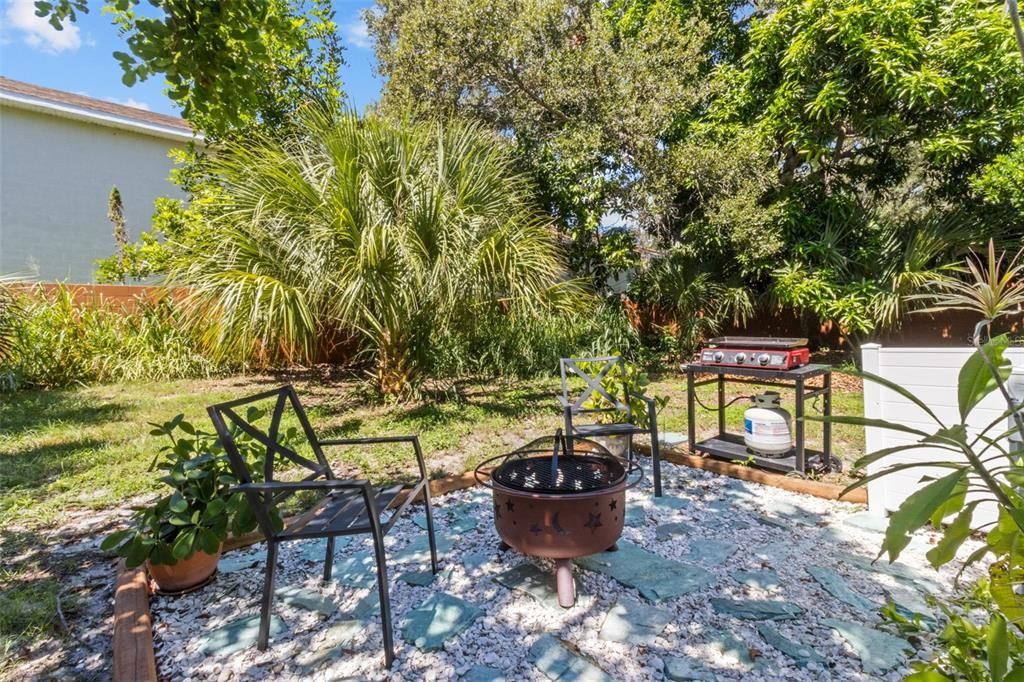 На продажу: $650,000 (3 спален, 2 ванн, 1482 Квадратных фут)