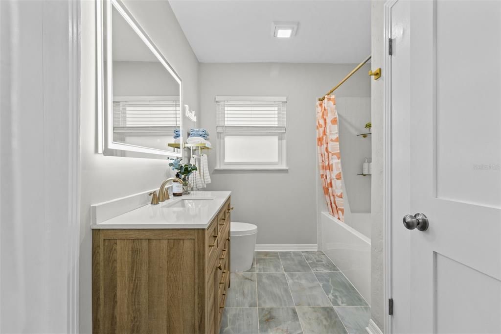 На продажу: $650,000 (3 спален, 2 ванн, 1482 Квадратных фут)