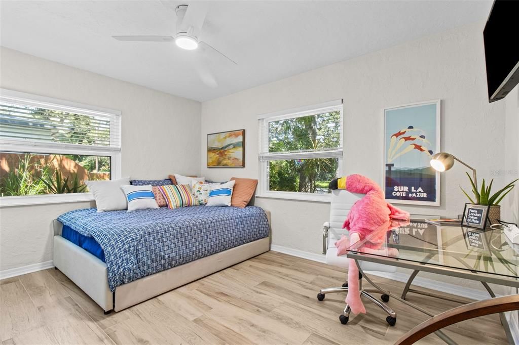 На продажу: $650,000 (3 спален, 2 ванн, 1482 Квадратных фут)