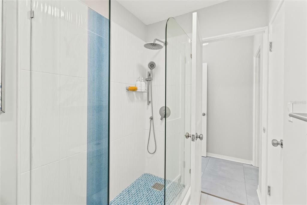 На продажу: $650,000 (3 спален, 2 ванн, 1482 Квадратных фут)