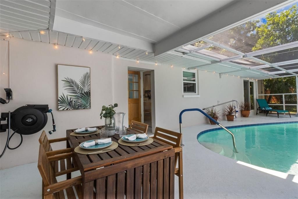 На продажу: $650,000 (3 спален, 2 ванн, 1482 Квадратных фут)