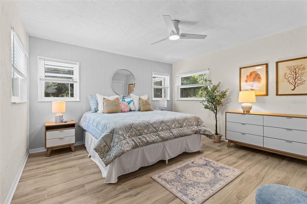 На продажу: $650,000 (3 спален, 2 ванн, 1482 Квадратных фут)