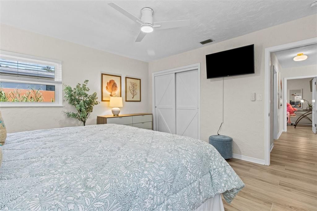 На продажу: $650,000 (3 спален, 2 ванн, 1482 Квадратных фут)