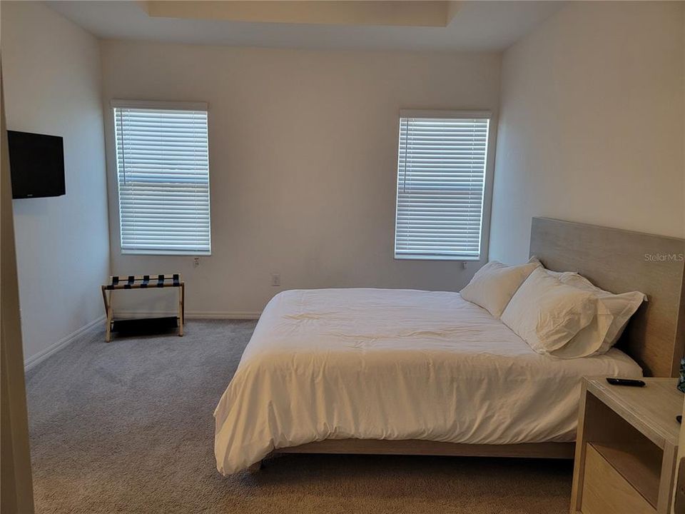 En Renta: $2,250 (3 camas, 2 baños, 1604 Pies cuadrados)