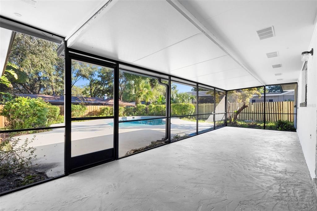 For Sale: $689,000 (4 beds, 2 baths, 2199 Square Feet)