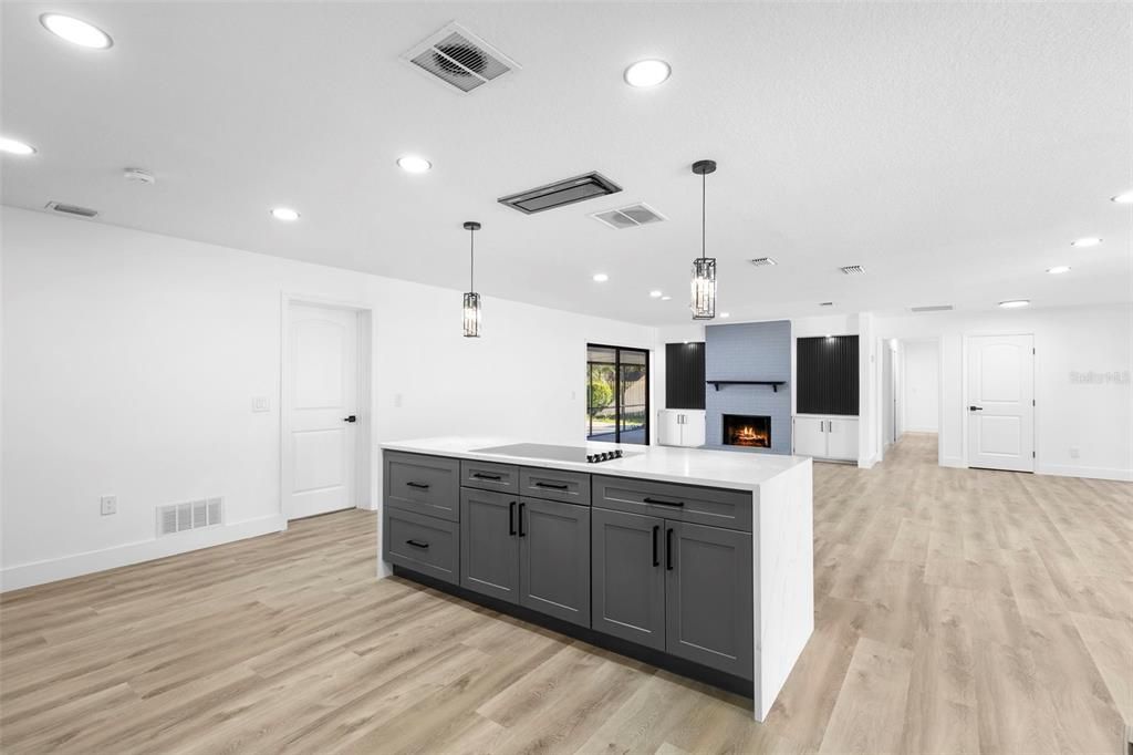 For Sale: $689,000 (4 beds, 2 baths, 2199 Square Feet)