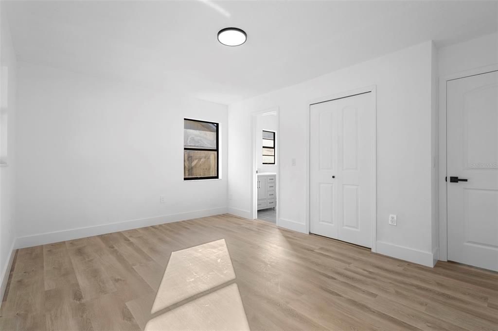 For Sale: $689,000 (4 beds, 2 baths, 2199 Square Feet)