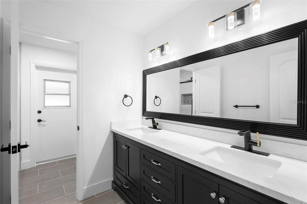 For Sale: $689,000 (4 beds, 2 baths, 2199 Square Feet)