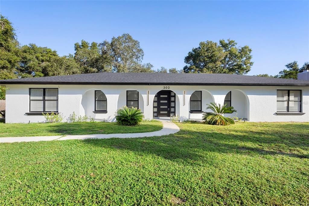 For Sale: $689,000 (4 beds, 2 baths, 2199 Square Feet)