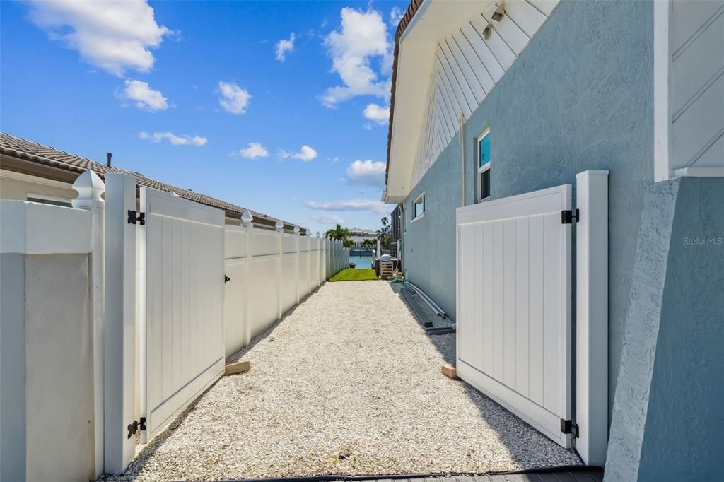 待售: $2,189,000 (3 贝兹, 3 浴室, 2470 平方英尺)